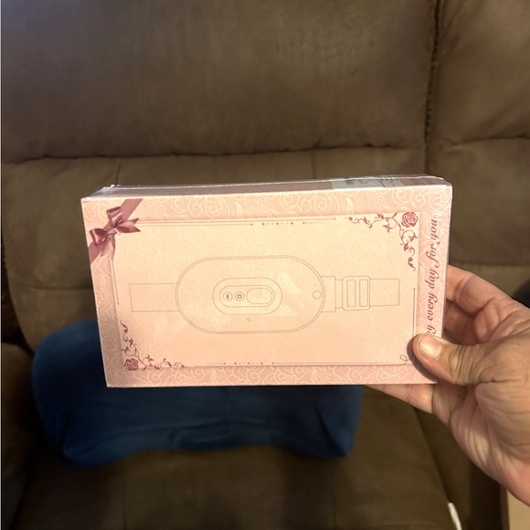 Portable USB Cordless Heating Pads w Massager for Back Pain Relief & Cramps - Picture 2 of 9